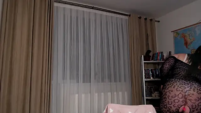 RebeFucksonn online show from February 2026 08:20:02 PM