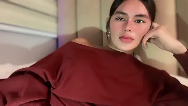 Snapshot of Annedee_ chatting on December 2025 01:49:02 PM Annedee online show from December 2025 01:49:02 PM