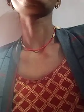 Maya Big55A online show from December 2025 09:33:02 AM