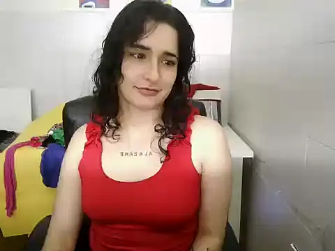 caramel-hotty online show from December 2025 10:59:01 PM