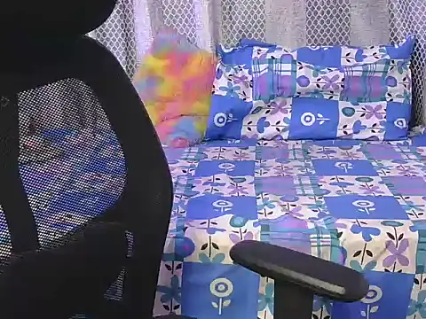 hey-pinky online show from March 2026 04:23:02 AM