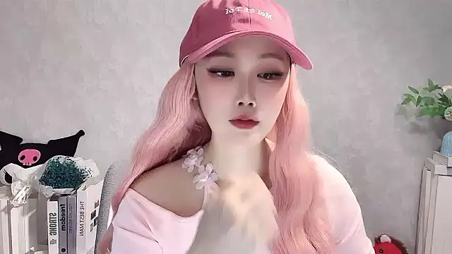 Pinkgirl520 online show from April 2026 12:31:01 PM