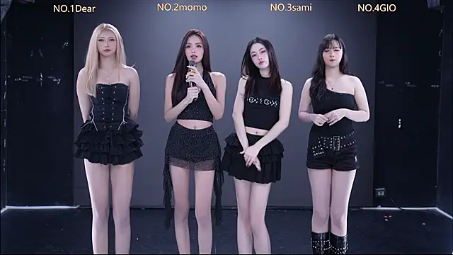 Snapshot of G-Velvet chatting on December 2025 04:13:01 PM G-Velvet online show from December 2025 04:13:01 PM