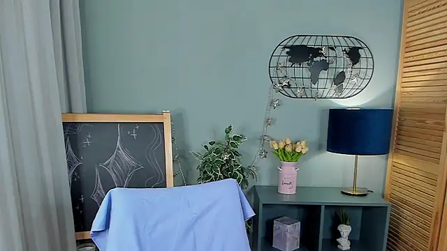 katymeaw online show from April 2026 01:29:01 AM