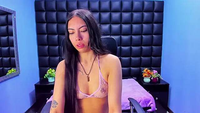 Alana Hotterr online show from February 2026 04:41:02 AM