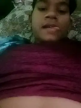 Snapshot of swartilodhi123 chatting on April 2026 04:44:01 PM swartilodhi123 online show from April 2026 04:44:01 PM