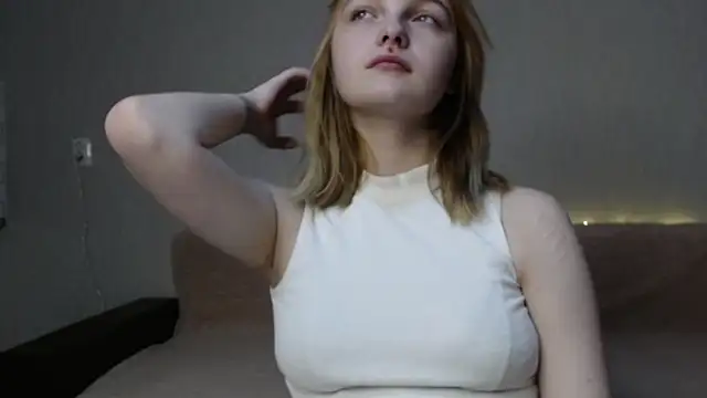 Snapshot of Catherine_Walker chatting on December 2025 11:47:02 AM Catherine Walker online show from December 2025 11:47:02 AM