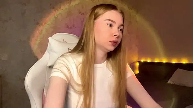 LumiSun online show from February 2026 07:32:01 PM