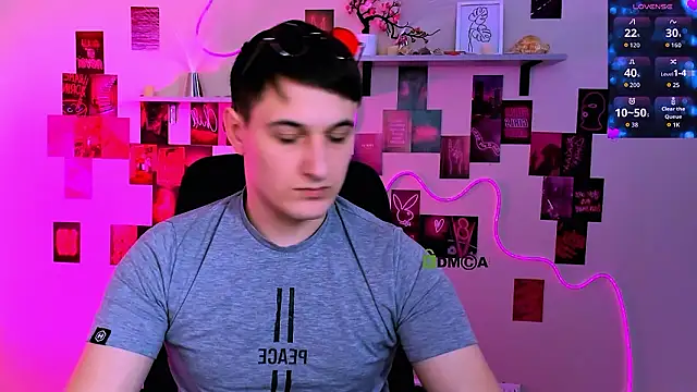 beauty liam online show from March 2026 10:01:02 AM