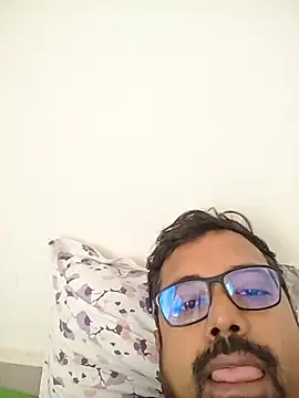 pervertedoc32m online show from December 2025 06:52:01 AM