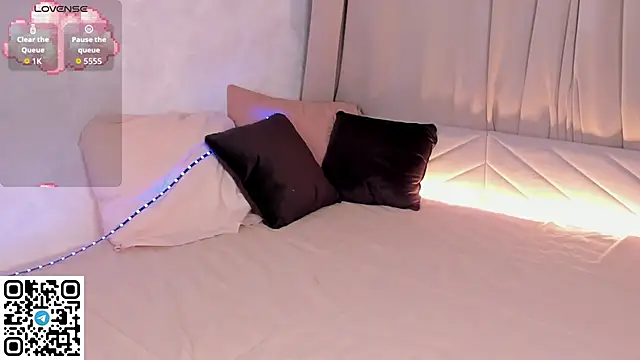 Snapshot of mimisweeet chatting on January 2026 04:38:02 AM mimisweeet online show from January 2026 04:38:02 AM