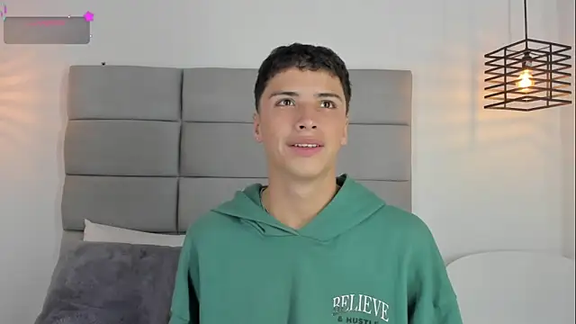 JoshClaarktt online show from April 2026 04:02:02 AM