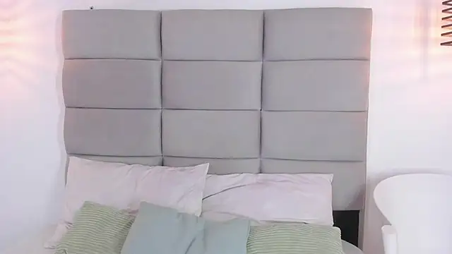 JoshClaarktt online show from March 2026 04:07:01 AM