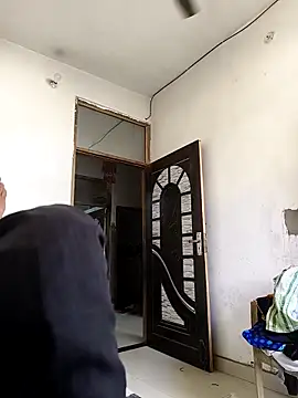 Snapshot of Niteenku chatting on April 2026 09:23:01 AM Niteenku online show from April 2026 09:23:01 AM