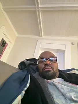 MrUnintentional online show from April 2026 02:10:02 PM