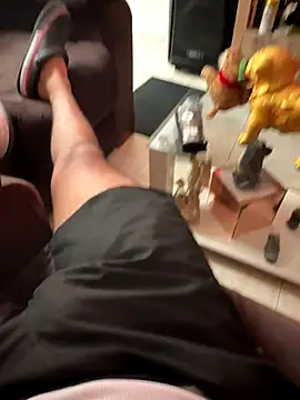 Snapshot of Croppedsex chatting on December 2025 05:28:01 PM Croppedsex online show from December 2025 05:28:01 PM