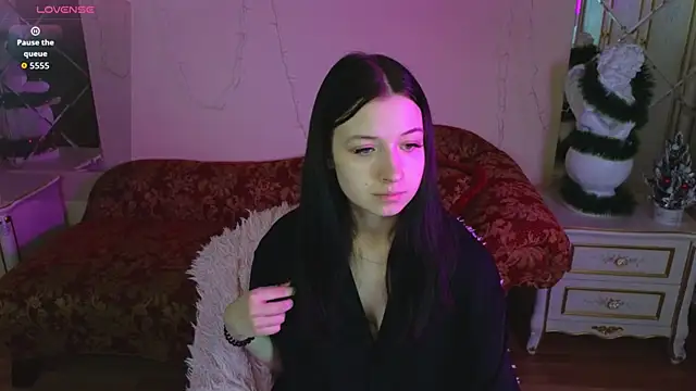 AlicePowells online show from January 2026 11:38:01 AM