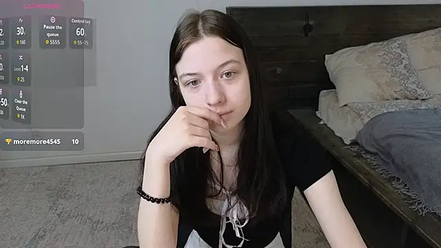 AlicePowells online show from March 2026 04:19:01 AM