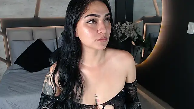 IsabellaRoss online show from December 2025 05:06:01 PM