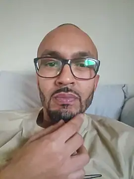 Jeff89sp online show from July 2026 08:32:01 PM