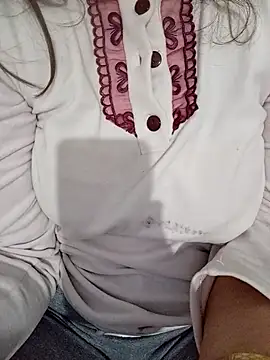 Snapshot of NOR-67 chatting on February 2026 09:43:02 PM NOR-67 online show from February 2026 09:43:02 PM