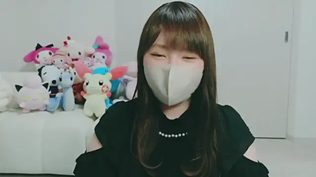 yuyuchan   online show from April 2026 10:43:02 AM