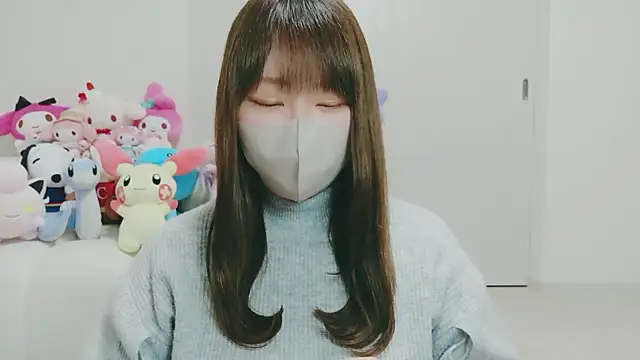 yuyuchan   online show from April 2026 10:44:01 AM