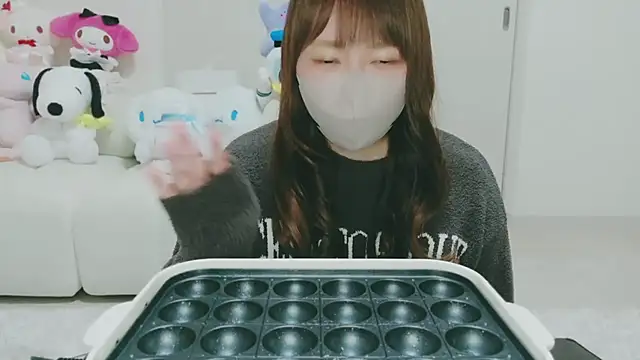 yuyuchan   online show from February 2026 10:15:02 AM