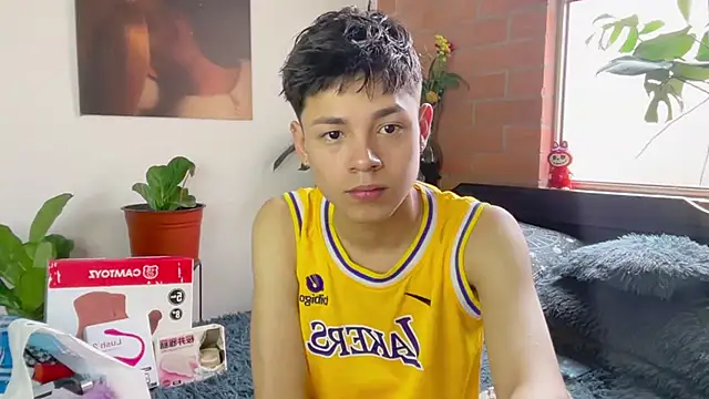 Andy Belier23 online show from March 2026 02:43:01 PM