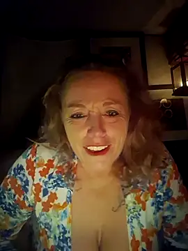 Snapshot of gailbee12 chatting on February 2026 07:05:01 AM gailbee12 online show from February 2026 07:05:01 AM