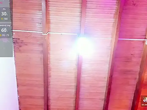 Kittymoretti online show from April 2026 09:38:01 PM