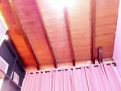 Kittymoretti online show from March 2026 10:11:01 PM