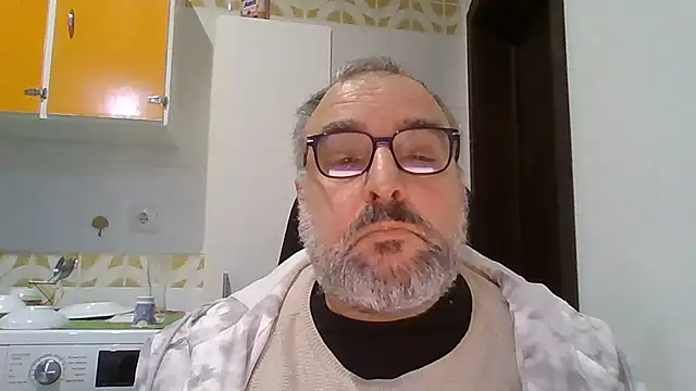 Snapshot of UrsoHardBRPT chatting on December 2025 06:58:02 PM UrsoHardBRPT online show from December 2025 06:58:02 PM