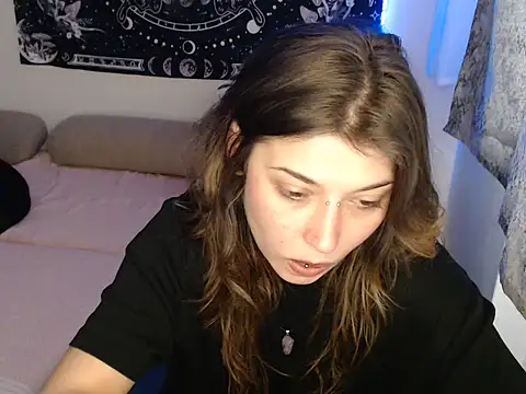 Snapshot of AlienforTwenty chatting on January 2026 11:36:02 AM AlienforTwenty online show from January 2026 11:36:02 AM