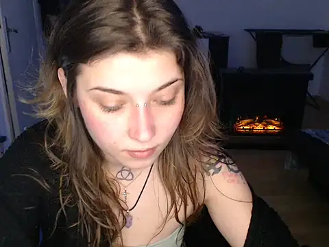 Snapshot of AlienforTwenty chatting on January 2026 10:53:02 AM AlienforTwenty online show from January 2026 10:53:02 AM