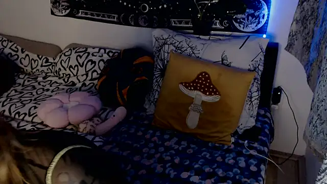 AlienforTwenty online show from March 2026 04:03:02 PM