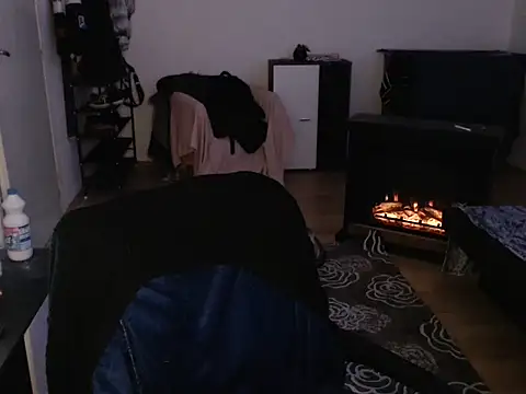 Snapshot of AlienforTwenty chatting on January 2026 10:41:02 AM AlienforTwenty online show from January 2026 10:41:02 AM