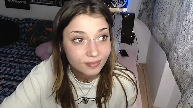 AlienforTwenty online show from March 2026 11:33:02 AM