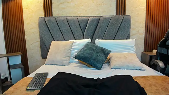 Ying min online show from December 2025 09:04:02 PM