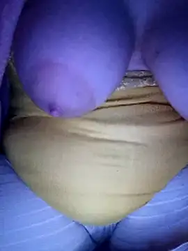 Snapshot of maria_sexy199 chatting on April 2026 10:37:02 PM maria sexy199 online show from April 2026 10:37:02 PM