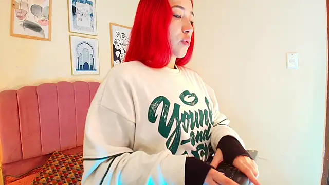 Celestee15  online show from June 2026 11:11:01 AM