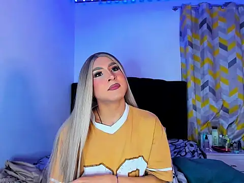 georgiina giio online show from December 2025 10:54:02 PM