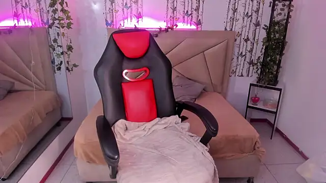 valeria dark  online show from March 2026 07:59:02 PM