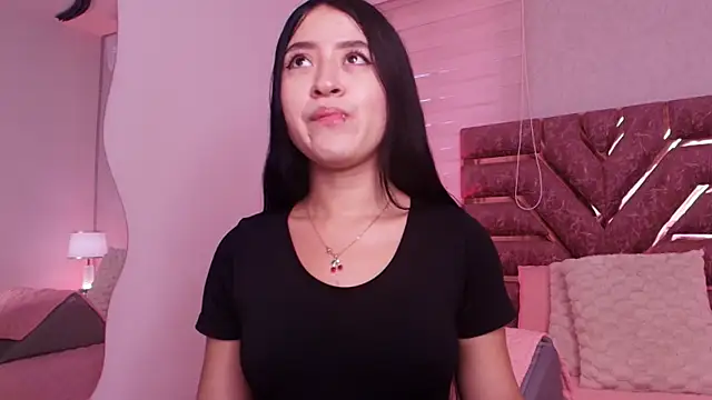 Snapshot of sofia_go_ chatting on June 2026 12:00:02 PM sofia go online show from June 2026 12:00:02 PM