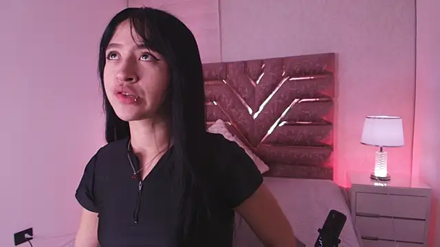 sofia go  online show from April 2026 11:56:02 AM