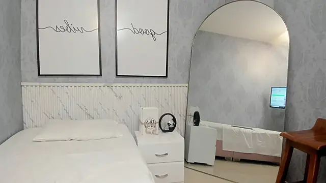 goodgirl22   online show from June 2026 11:28:01 PM
