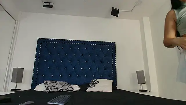 Snapshot of Carolina_cherry chatting on July 2026 12:39:01 PM Carolina cherry online show from July 2026 12:39:01 PM