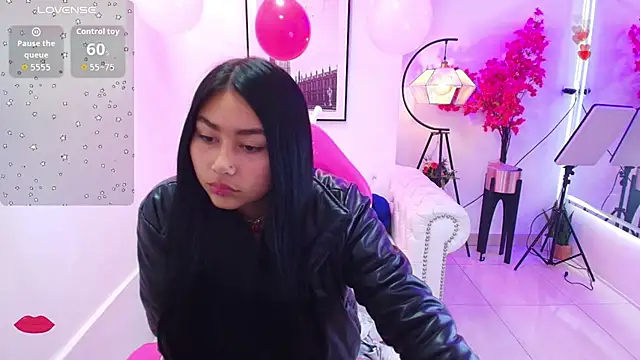 Carolina cherry online show from February 2026 11:52:01 AM