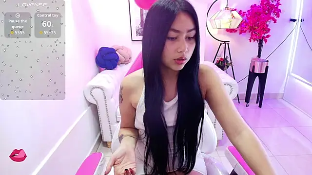 Carolina cherry online show from February 2026 12:27:02 PM