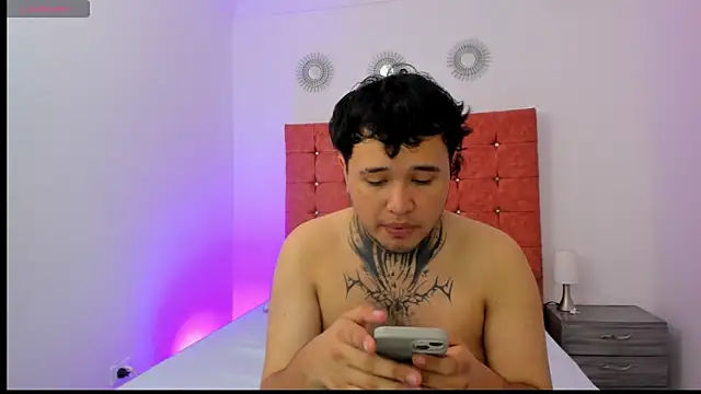 Beele and Evie online show from February 2026 03:20:01 AM